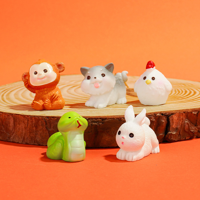 Desktop creativo Artesanías de micro paisaje Adornos de resina Doce zodiaco Rata Toro Tigre Conejo Dragón Serpiente Caballo Oveja Mono Pollo Perro Cerdo
