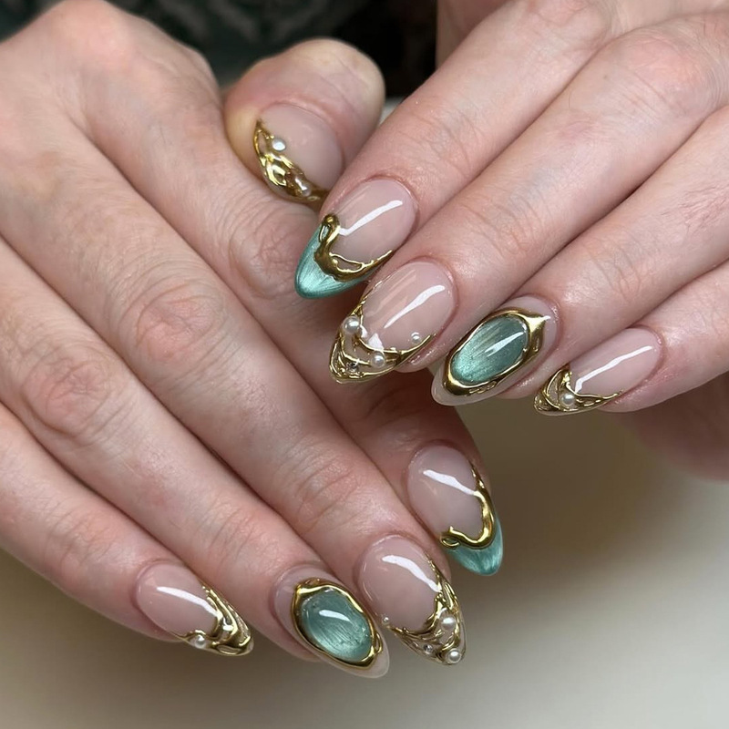 Wearable Almond-Shaped Green Sparkling Cat-Eye 3D Resin Magic Mirror Powder Pearl Decoration Fake Nails
