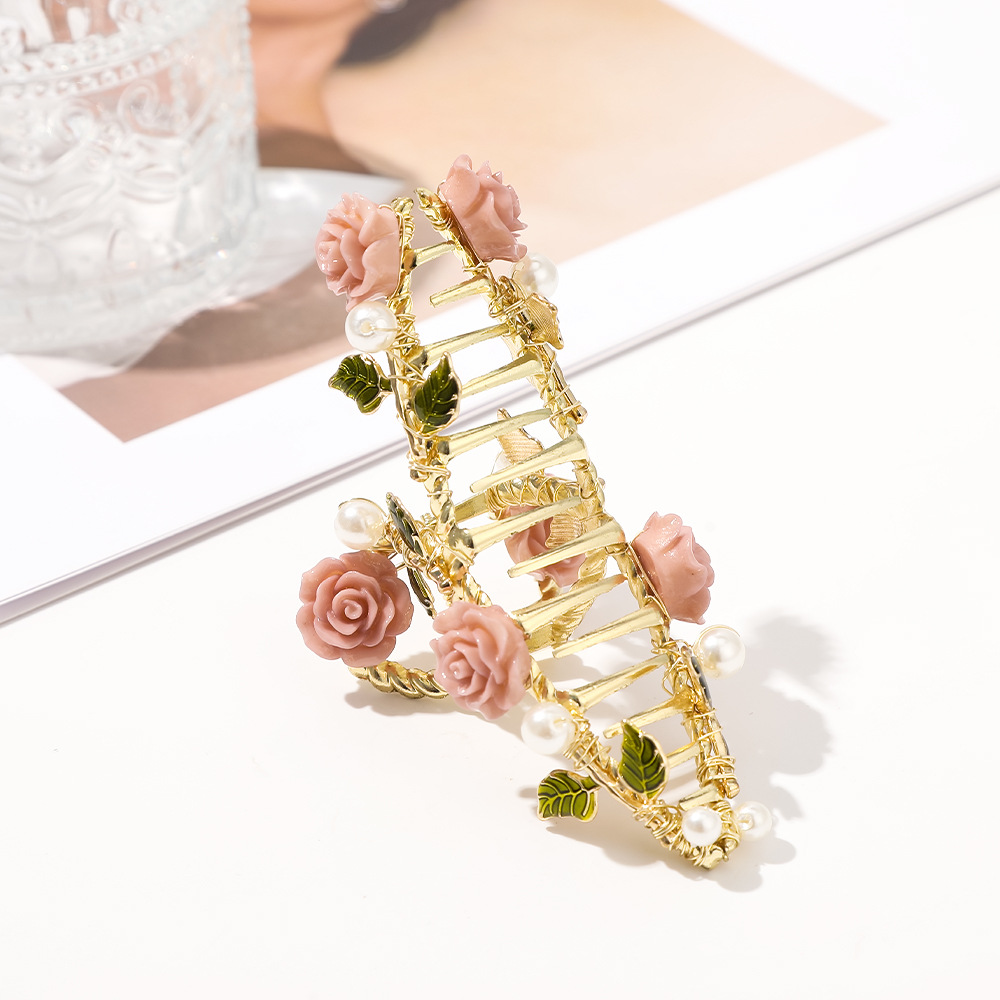 Elegant, Simple Style Style Elegant Simple Style Women's Flower Metal Hair Claws
