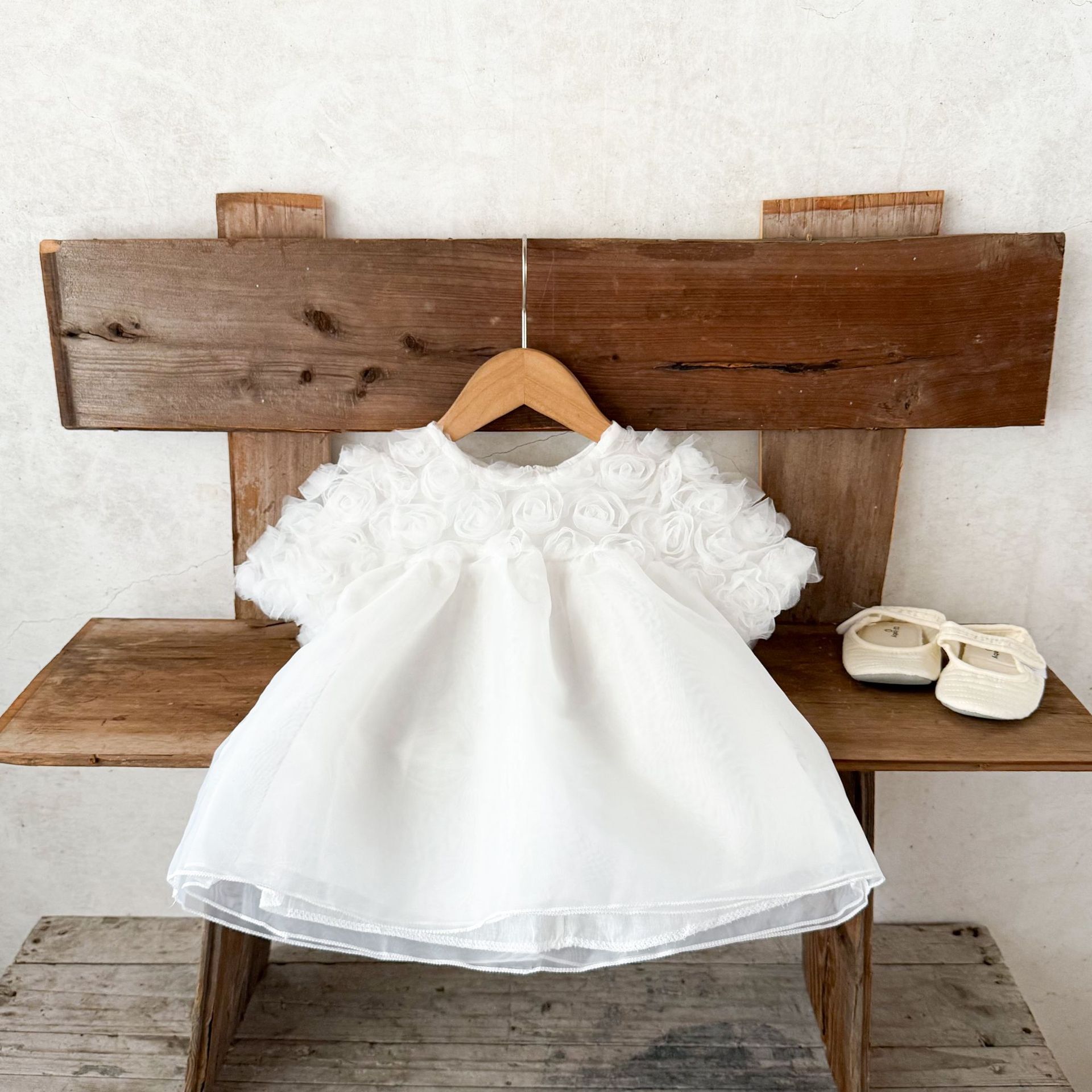 Ins niñas coreanas de encaje vestido de flores de verano bebé vestido de princesa de manga corta