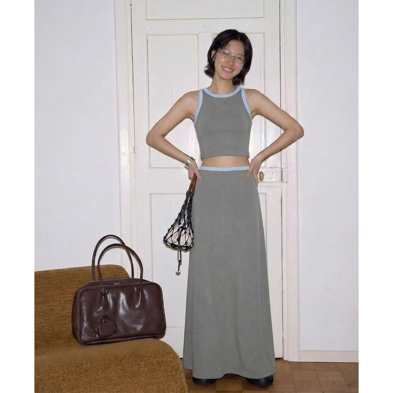 【Live Broadcast Special Offer, Non-Refundable 10】 Color-Blocking A-Line Skirt, Knitted Half Skirt, Knitted Long Skirt for Women 240657