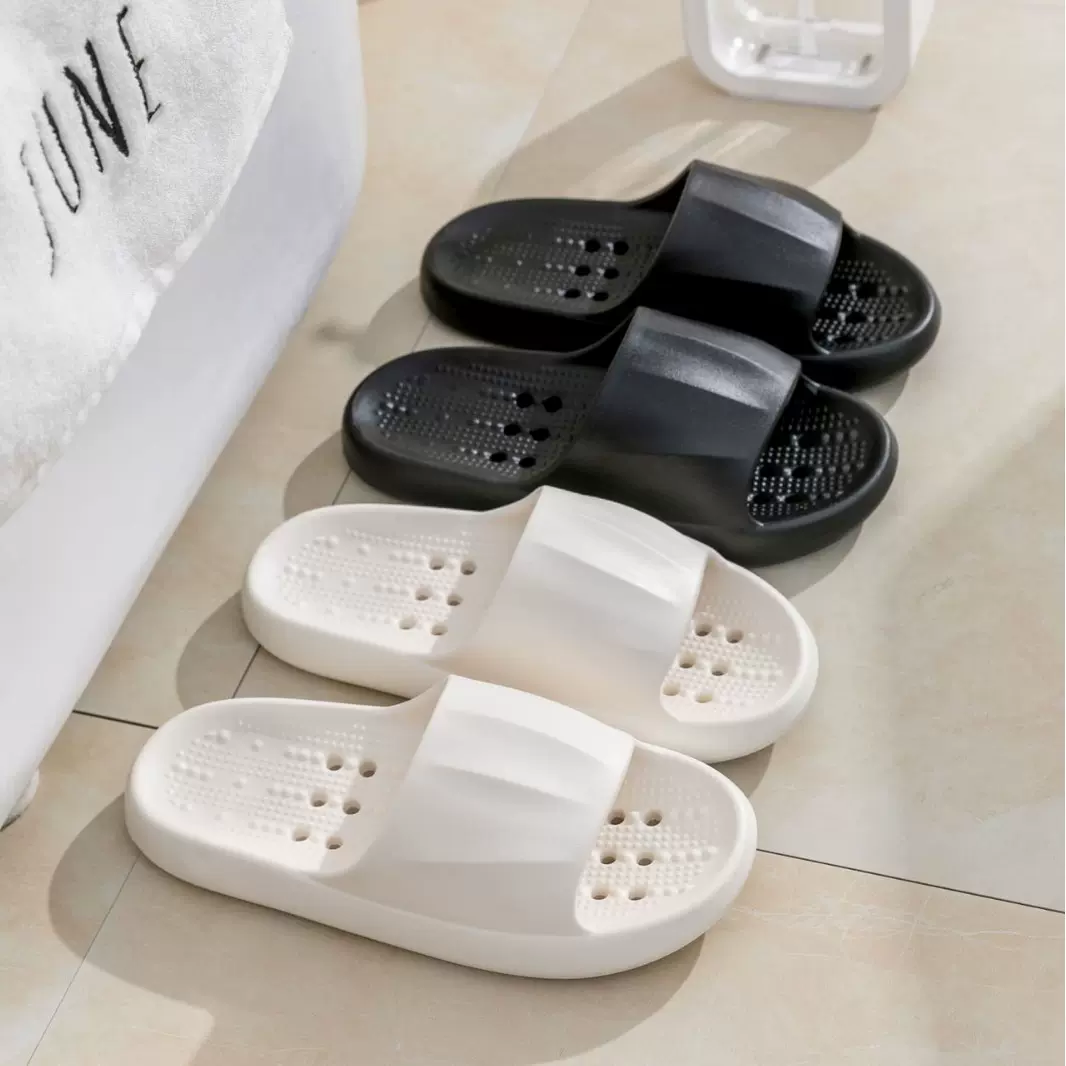 浴室拖鞋男女款四季脚底按摩2025新款室内家居防滑洗澡漏水速干夏