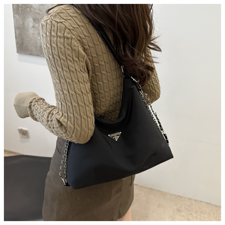 Cross-border high-end, large-capacity nylon bag for women, 2024 new trendy backpack, single-shoulder tote bag, commuter bag undefined