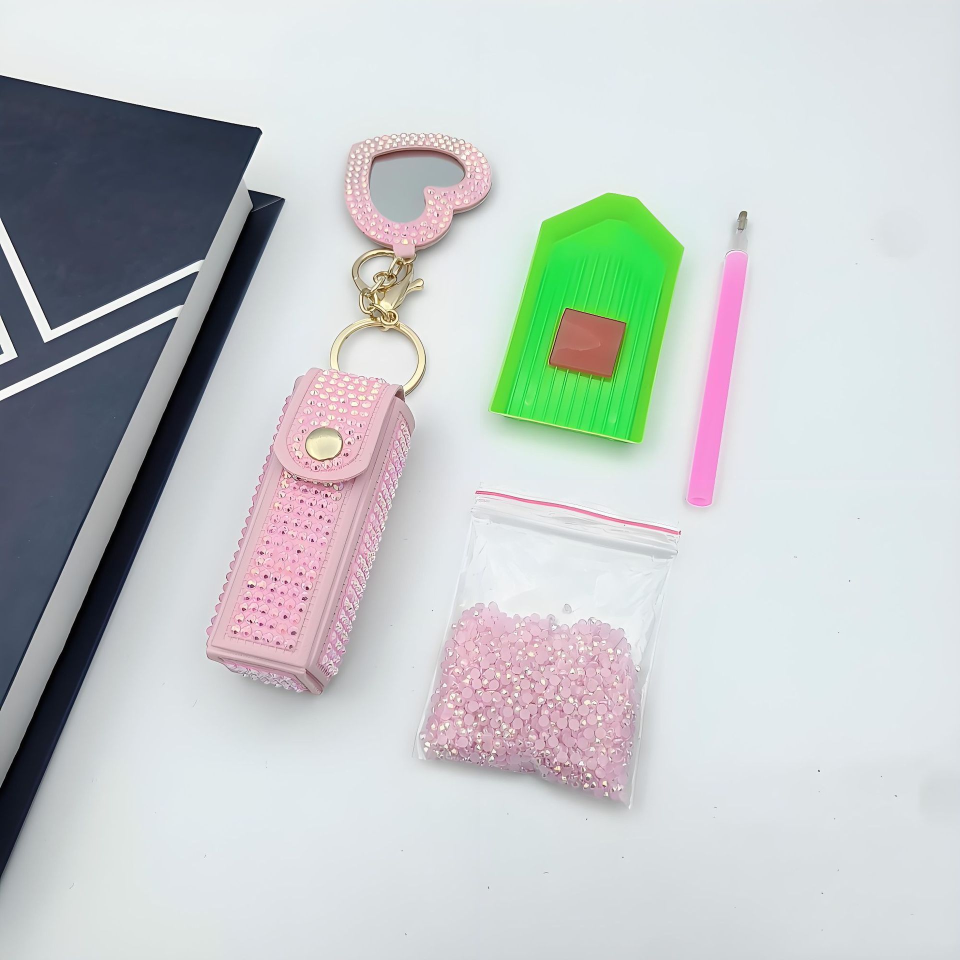 Bolso de cambio transfronterizo sobre rojo espejo creativo llavero colgante pequeño PU cuero bolso de coche accesorios accesorios en stock