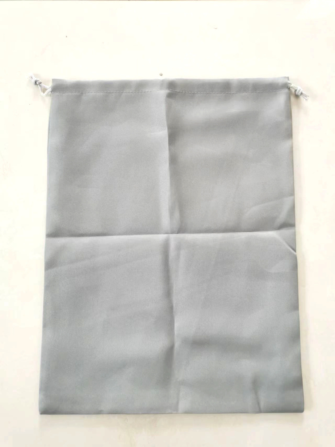 Un par de toallas de saliva con cinturón de succión para bebés, portabebés, toallas de mordida especiales para niños durante el período de molienda, toallas de succión