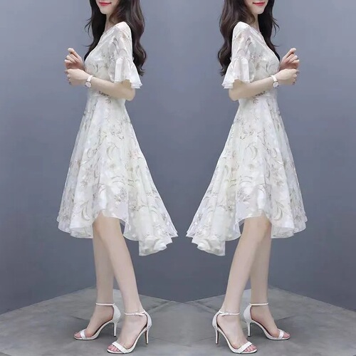 Skirt, women's summer, small man, 2026 new style, slim slimming, super fairy temperament, ice silk, floral, belly-covering dress