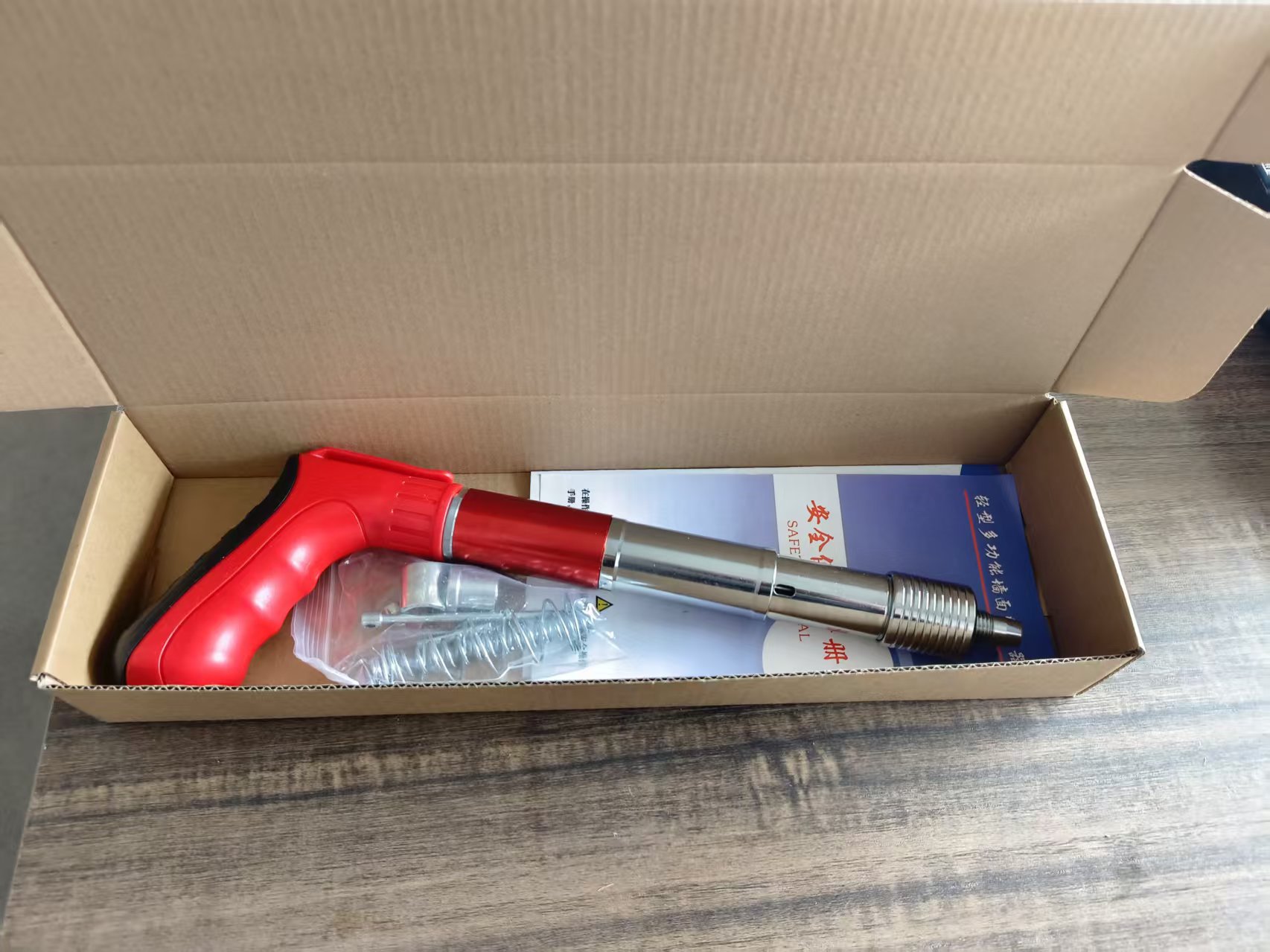 Mini Pistola Clavadora Portátil Manual para Carpintería y Techos