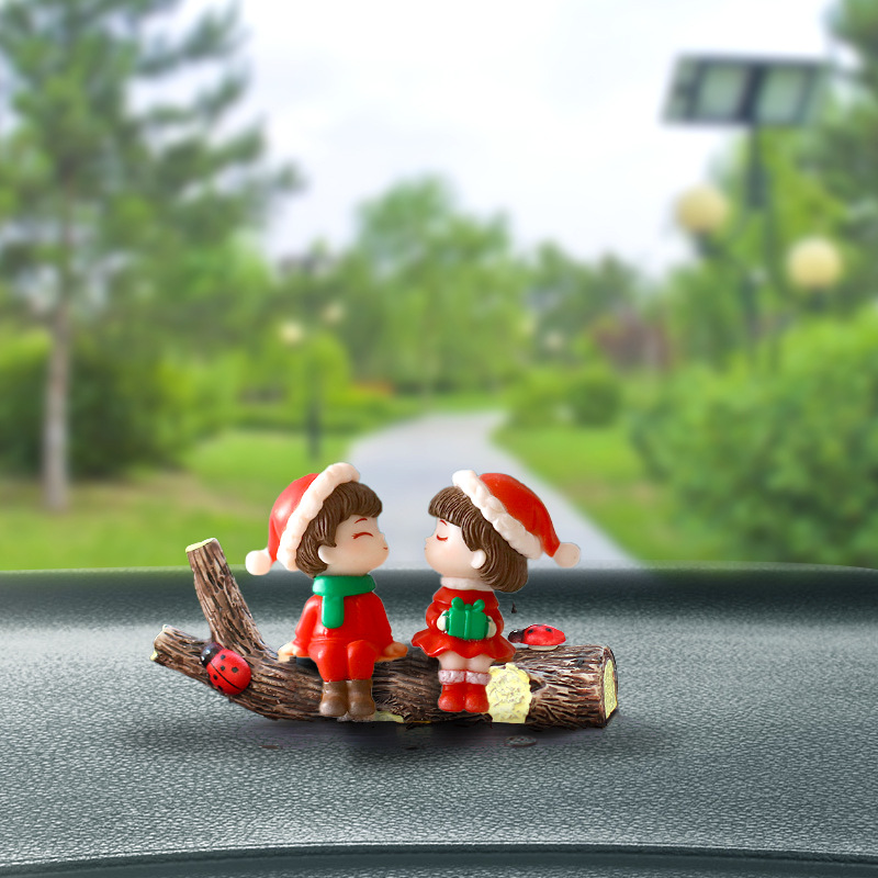 Coche de Navidad Consola central de coche Decoración de pareja linda creativa Decoración de escritorio de muñeca creativa de Navidad transfronteriza