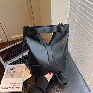 2025�¿�r��Ҹ�����؆μ�б���Ů���s���eС���OӋ��Y��ˮͰ��