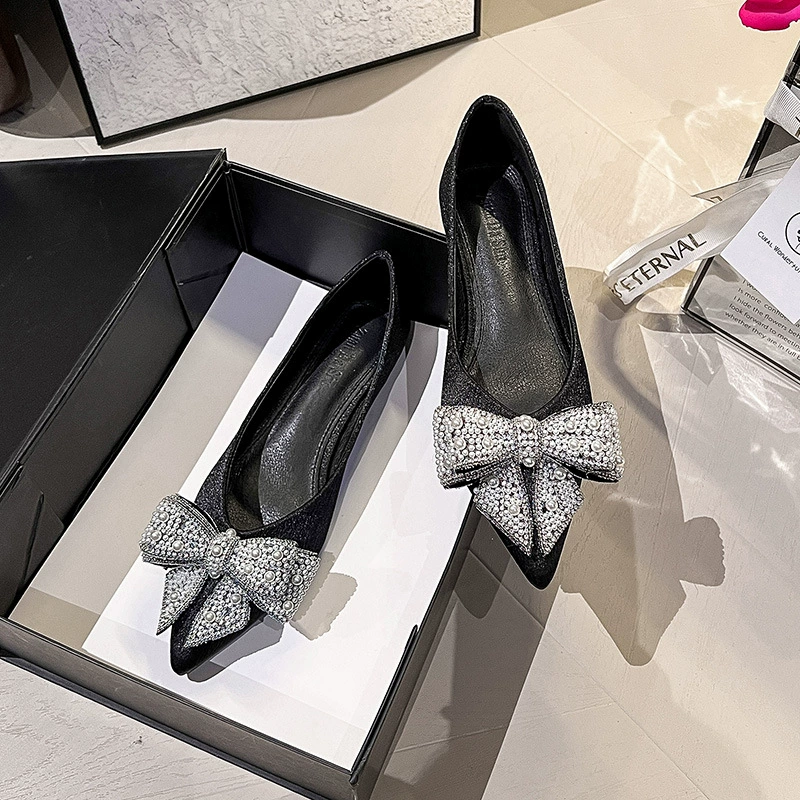 Женские туфли во французском стиле с острым носком, новые свадебные туфли 2025 года, нишевые лоферы со стразами, весенне-летние модели, женская обувь больших размеров 41-43