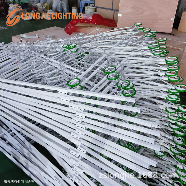 �ߣ�2.5��  ·�Ƹ�ͼ���� �Ƹ����͵� ��ֵ� ���۵�