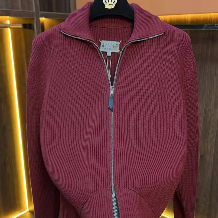Majia Four-Corner 2025 Autumn/Winter New Year Knitted Cardigan Solid Color Loose Versatile Top Couple's Same Style