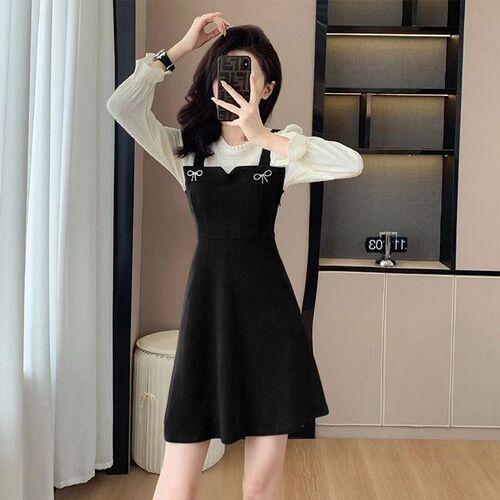 Autumn and winter fake two-piece dress, women's spring and autumn new style, small fresh, all-matching, age-reducing waist, slimming mid-length dress, trendy
