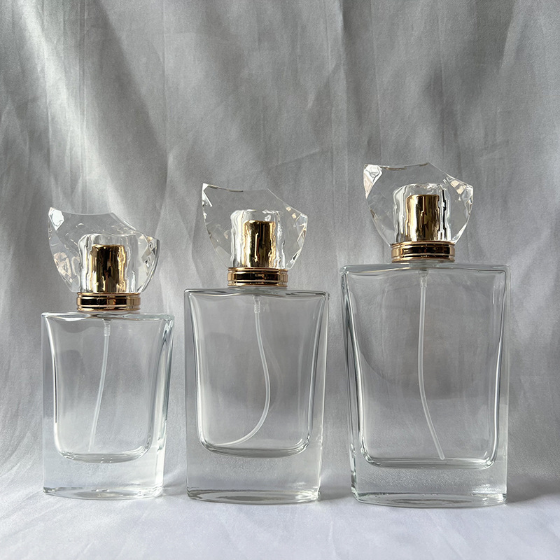 现货B107-30ml50ml100ml 金盖黑色玻璃瓶/分装瓶/喷雾瓶/按压空瓶