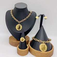 �羳�¿�С����Ƹз���ͷ����������Ů�������Ʒ��װ����