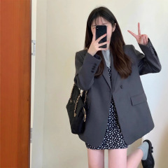 2025年春秋新款灰色小西装外套女今年流行西服小个子小众休闲上衣