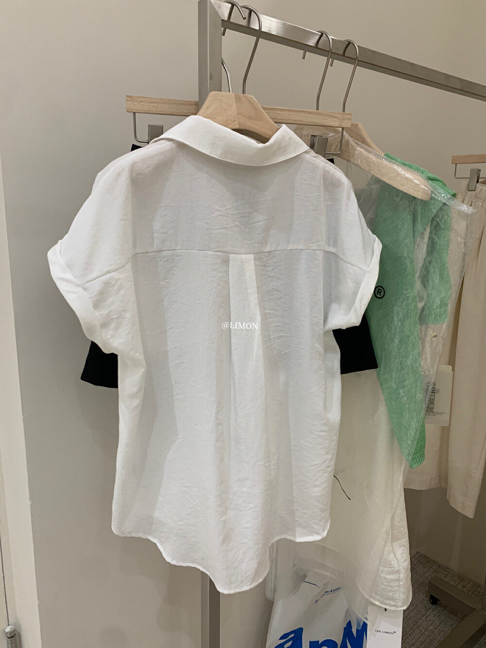 Áo sơ mi ngắn tay nữ cổ polo tay bồng phong cách Hàn Quốc — màu sắc chi tiết 22