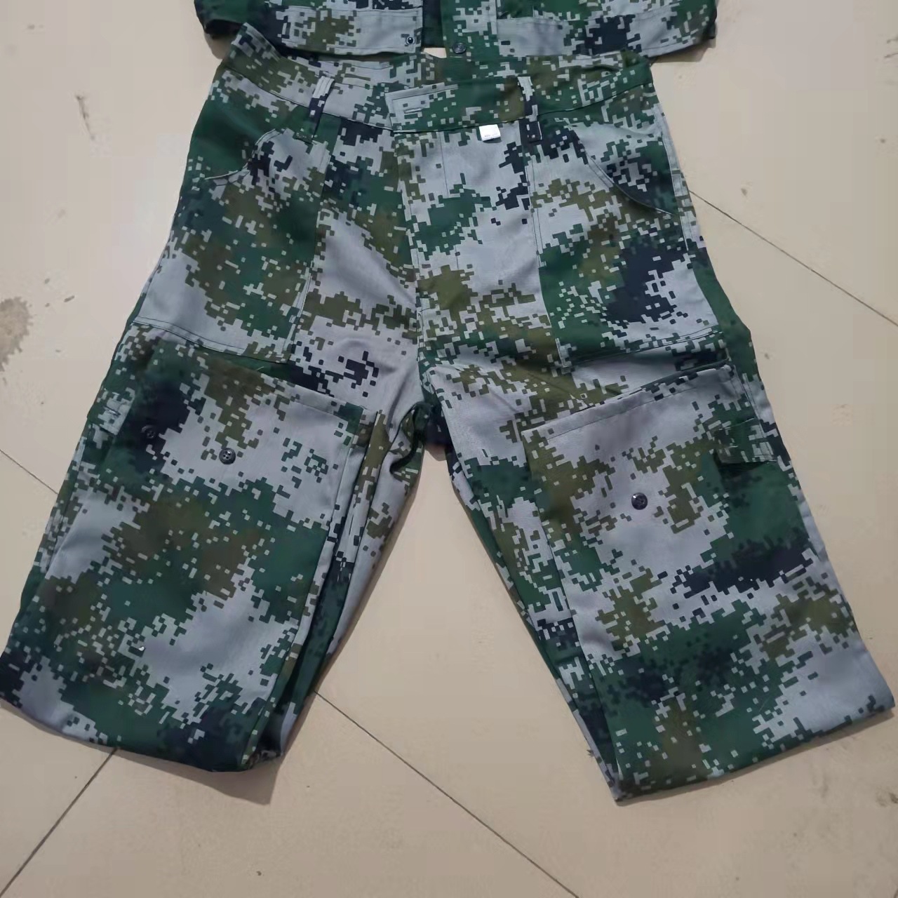 e0d348fb82e08eef0b5b81e5d19198