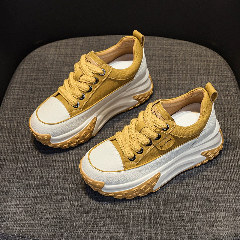 Женские туфли для папы с кожаным покрытием, осень 2022, новая легкая повседневная спортивная обувь в стиле ретро с внутренним усилением на толстой подошве на плоской подошве