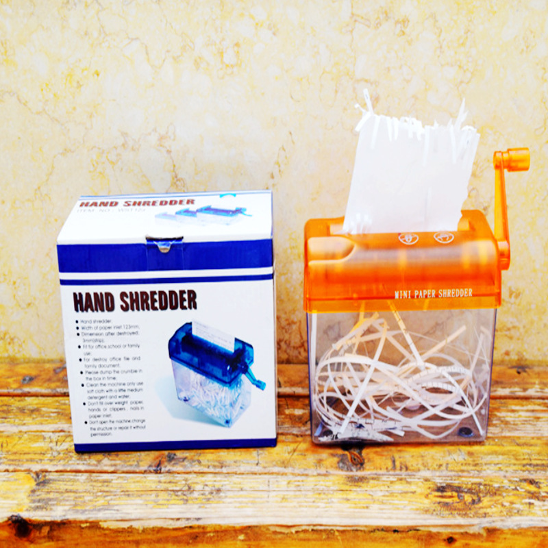 Hot-selling A6 mini manual shredder for office and home use Desktop hand-operated document shredder directly from the manufacturer