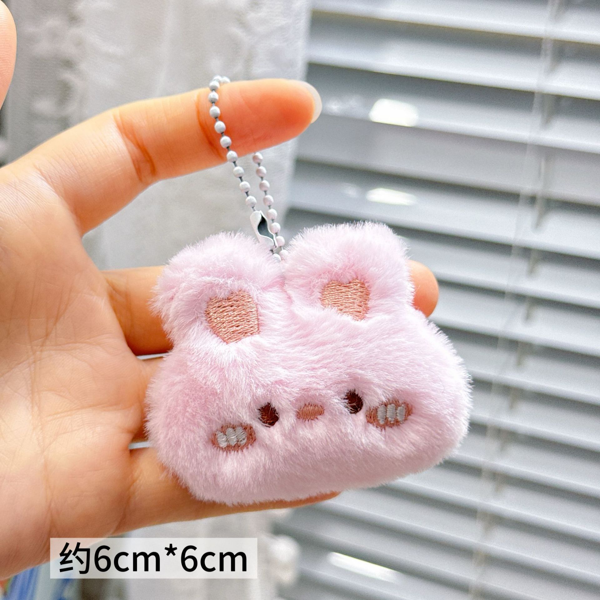 Colgante de Peluche para Mochila y Llaves image 49