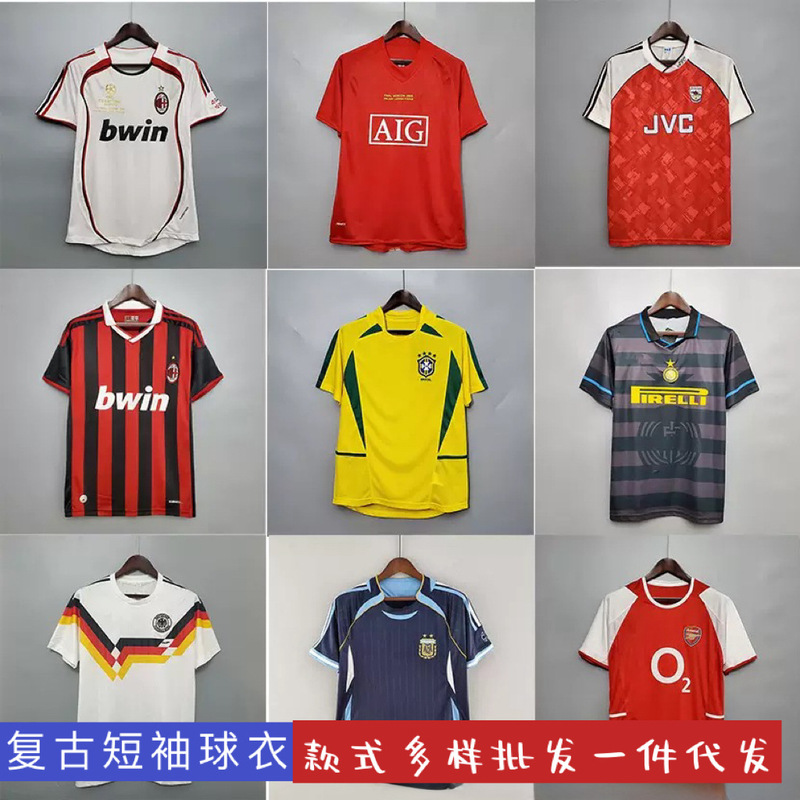 Fan Version of the Red and Black Team's Home and Away Retro Version Jersey Short-Sleeved Jersey Drop Shipping