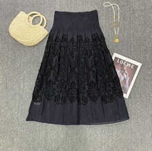 �r�����e���|��[���L���ȹ�W��վ2025����Ů�b��
