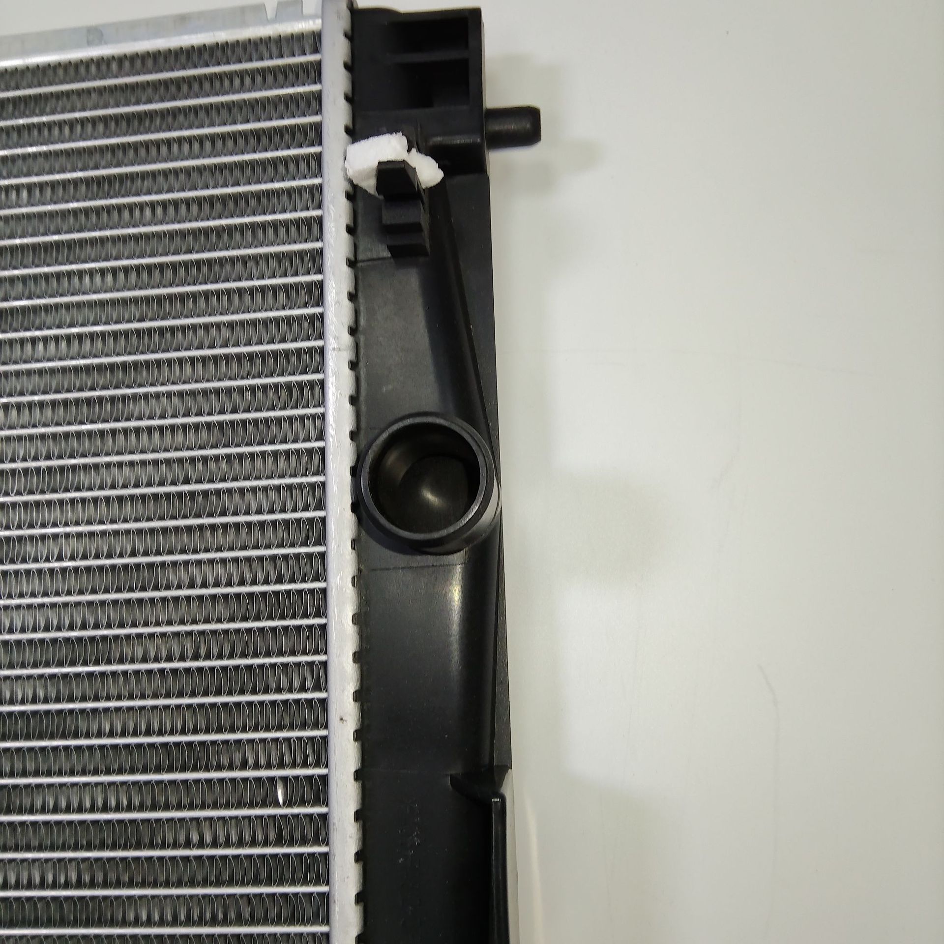 Suitable for 2008 Toyota Vios 1.6L (Manual Transmission) Water Tank Parts Model Number 16400-21270