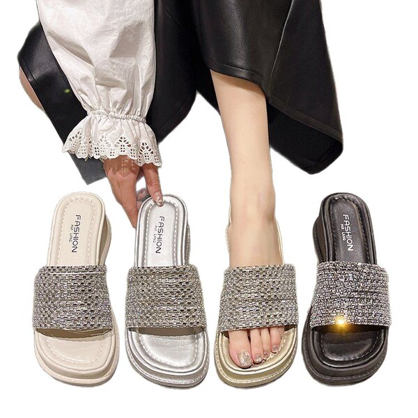 Fashionable sandals with rhinestones with a strap platform wedge…