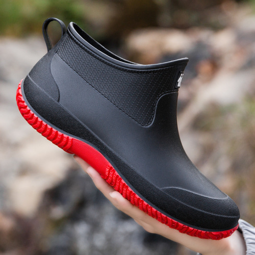 Cross-border new 2025 men's rubber shoes, couples women's outdoor waterproof shoes, lightweight slip-on rain boots, low-top rain boots