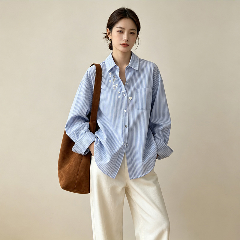 Korean-style high-end button-decorated striped long-sleeve shirt, new autumn collection, loose fit, slimming effect, versatile, plus-size women's fashion