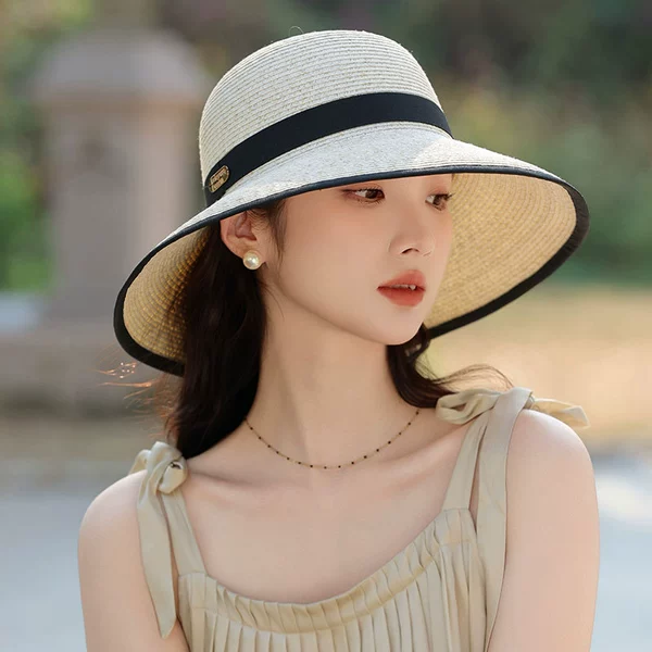 Oval standard beige white