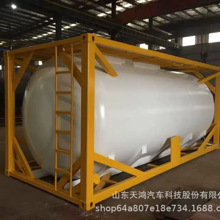 境外供应重汽豪沃HOWO380马力油罐车流动加油卡车Refueling truck