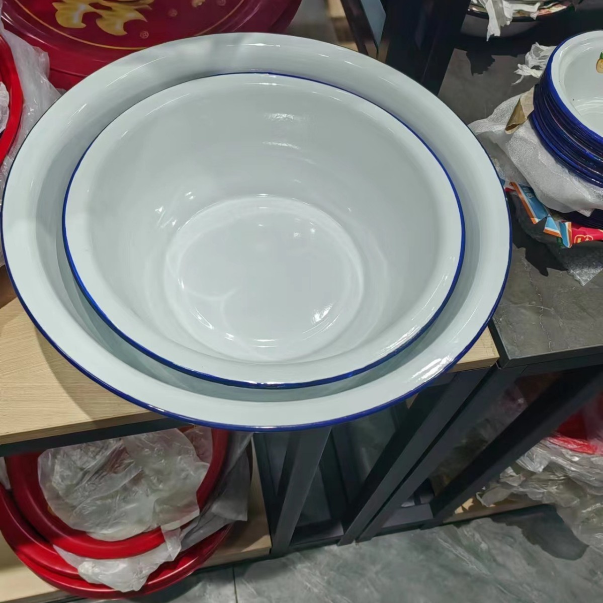 加厚纯白搪瓷盆双搪加厚脸盆饭店餐饮老式怀旧复古礼品面盆脚盆
