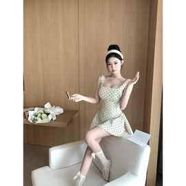 法式波点方领吊带连衣裙女夏字裙图片色拼接中裙肩带款文艺复古