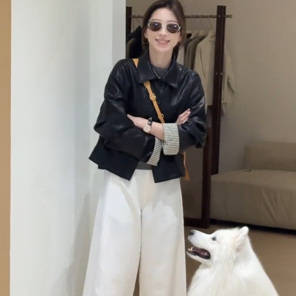 Short Lapel Plaid Patchwork Leather Jacket for Women 2025 Autum New Style Small Fashion Versatile Jacket Top