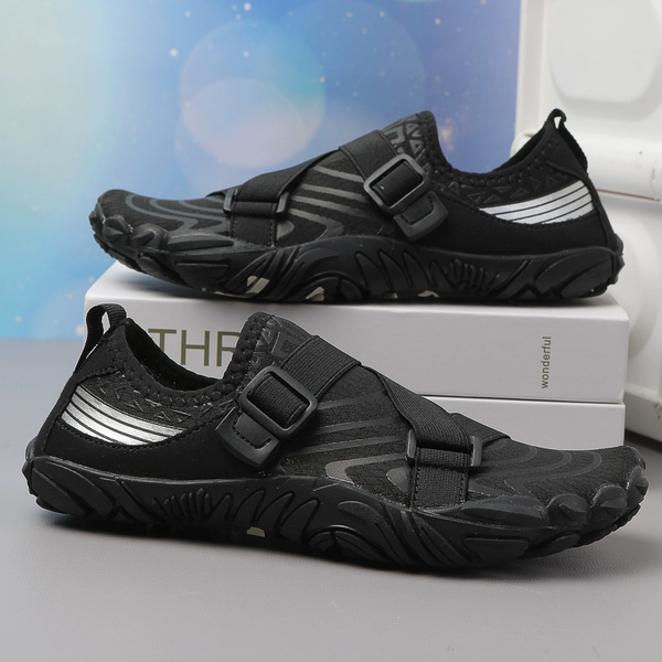C108 black upgraded thickened sole