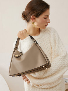 Shoulder bag, fashionable one-shoulder bag, underarm bag, high-quality style, genuine leather