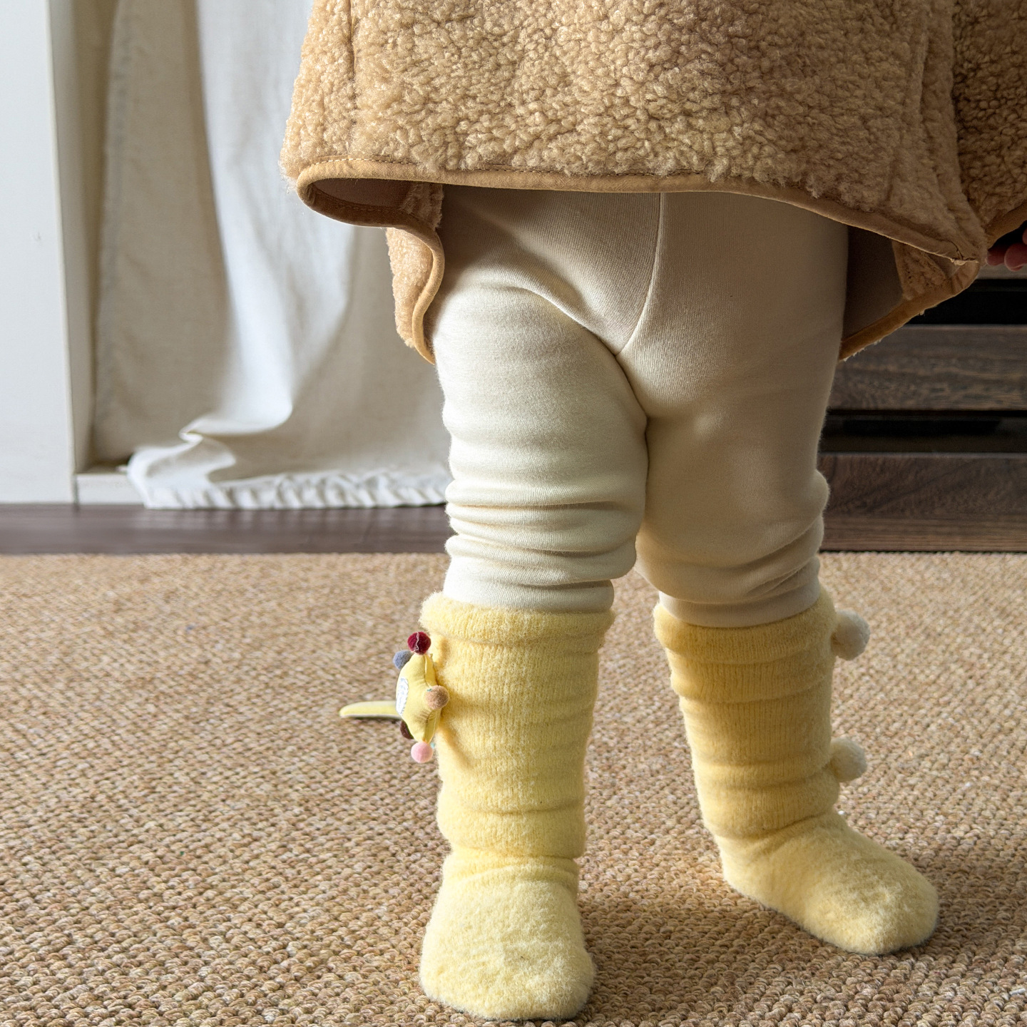 Fleece-lined leggings