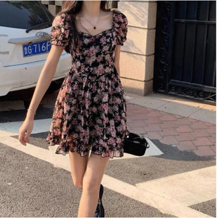 �¿ʽ�黨�B��ȹ�ļ�Ů�b���I���������ȹ�� �ް�A�ֶ�ȹ���l