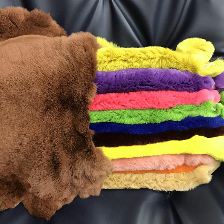 厂家供应彩色兔毛 彩色褥子印花毯子服装 帽子毛皮原料