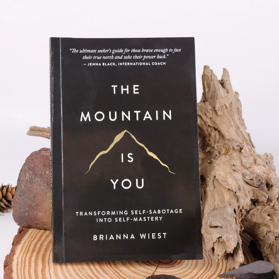 Кроссбордерный хит продаж: оптовая продажа «Ты самая лучшая версия себя» (The Mountain Is You)