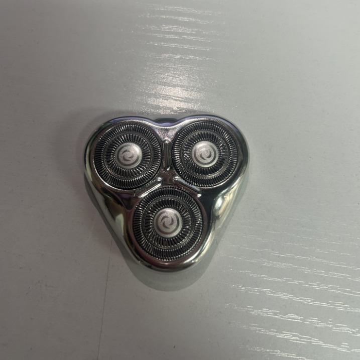 磁気吸着式替刃アクセサリー、電気シェーバー用三重環状アークカッティングメッシュ、在庫あり、シェービング用カッティングメッシュ