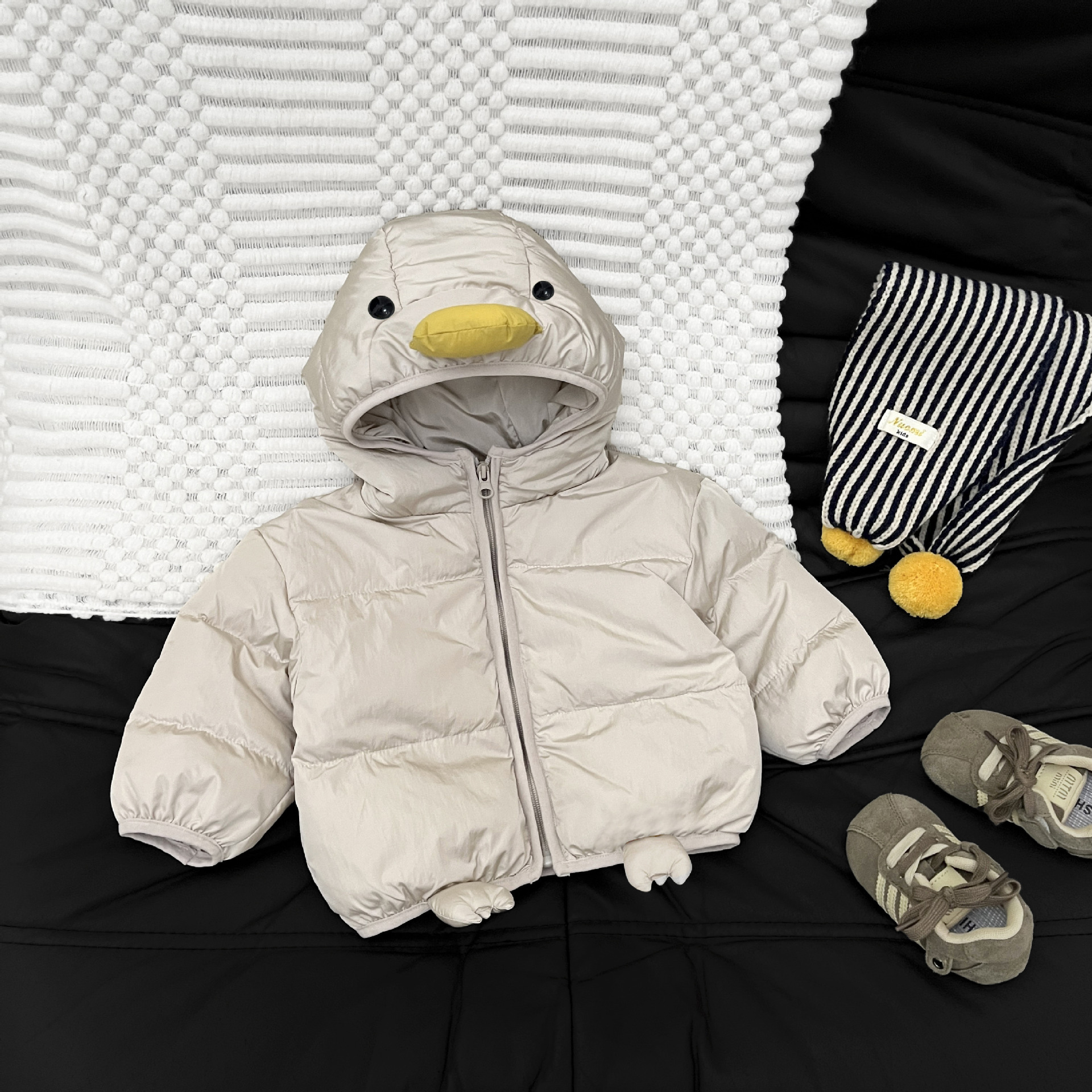 Ropa de invierno bebé encantador caricatura blanco chaqueta de plumón cálida para niños coreanos abrigo de invierno