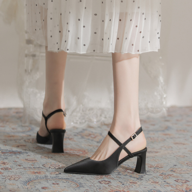 (in Stock) Baotou Sandals for Women, Summer Cross-Strap Pointed Toe Single Shoes, Satin French Style, Chunky Heel, Fashionable Versatile Black