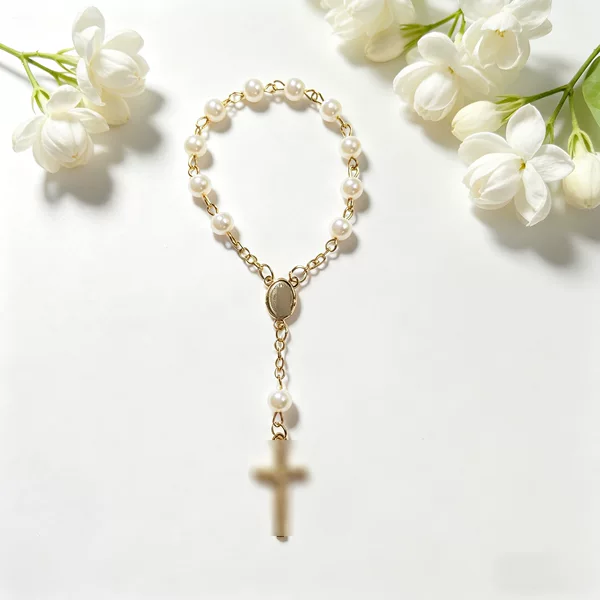 Amazon's Best-Selling Finger Baptism Cross Prayer Bracelet for Men and Women, Car Pendant Gift