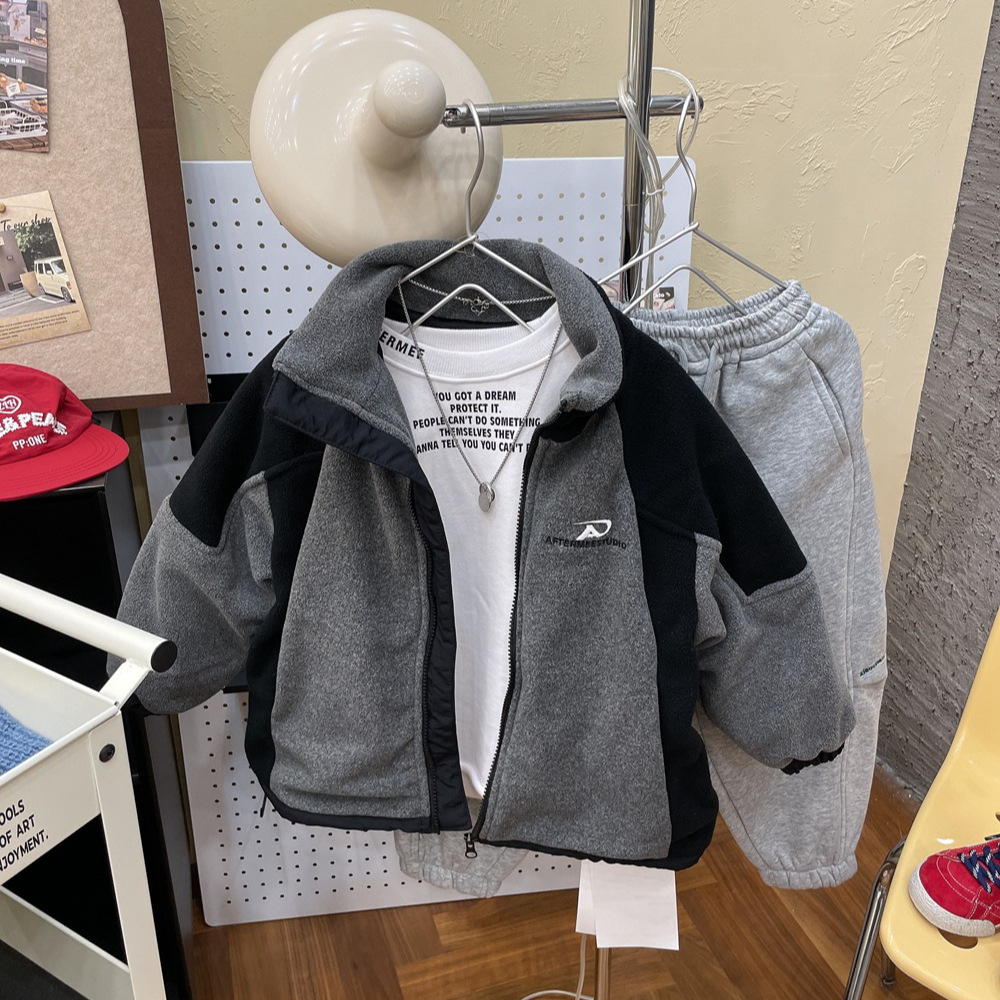 拼色加厚摇粒绒立领外套2025冬季新款儿童洋气保暖夹克上衣男童潮