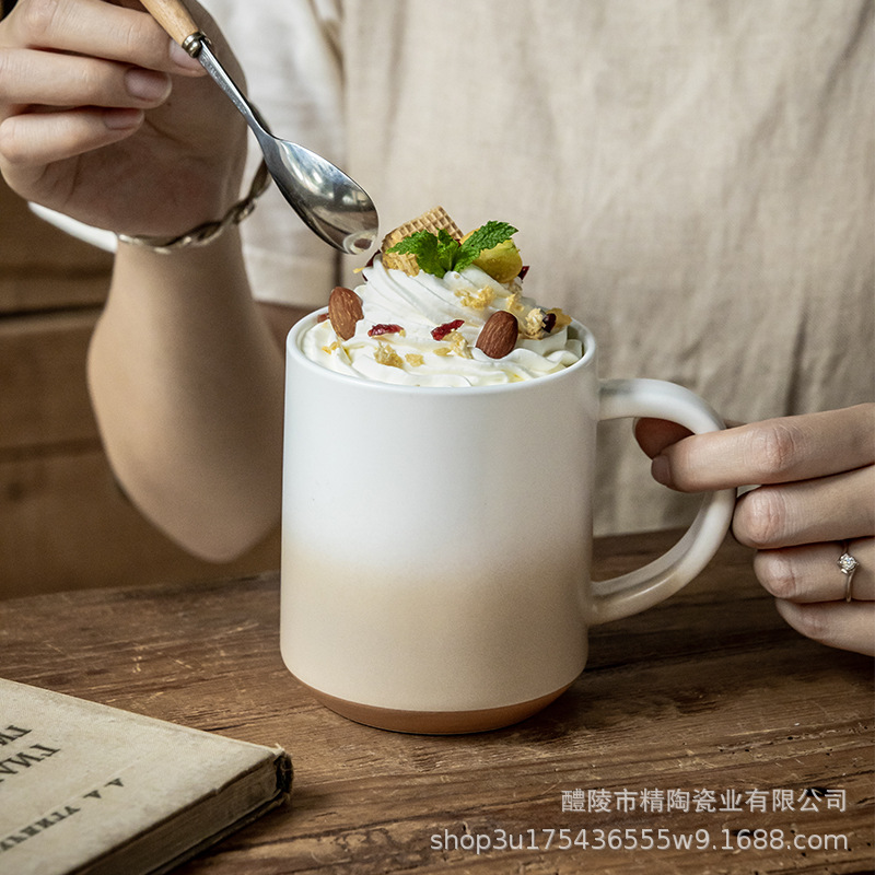 Exportación transfronteriza nuevo gradiente mate taza recta ahumado amarillo taza de café de cerámica taza de gran capacidad al por mayor