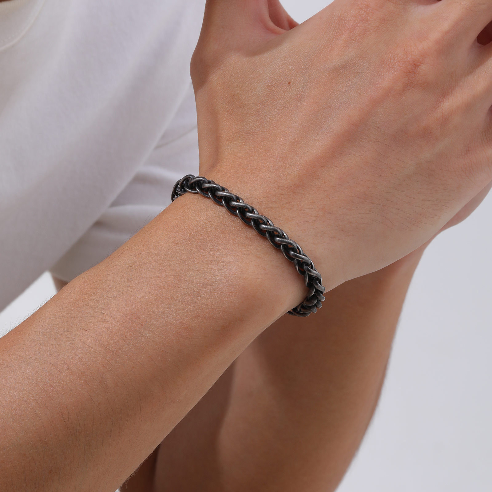 22g Weight Chain Bracelet Classification 201 Stainless Steel Chain Material figaro chain Chain Type 1 Piece Quantity Holiday, Daily Occasion 201 Stainless Steel Material Solid Color Pattern All Seasons Season Men's Gender Hip-Hop, Vintage Style Style Hip-Hop Vintage Style Solid Color 201 Stainless Steel Men's Chain Bracelet Men's Chain Bracelets 3