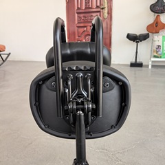 心燕港自転車折りたたみ式背もたれ付きサドル、ライディング用品、シートクッション、ロードバイク、黒弓、背もたれ付き